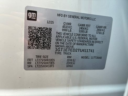 New 2026 GMC Sierra EV Elevation w/ Premium Package AWD/4WD image 35