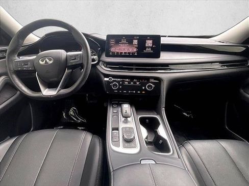 Used 2024 INFINITI QX60 Pure FWD image 16