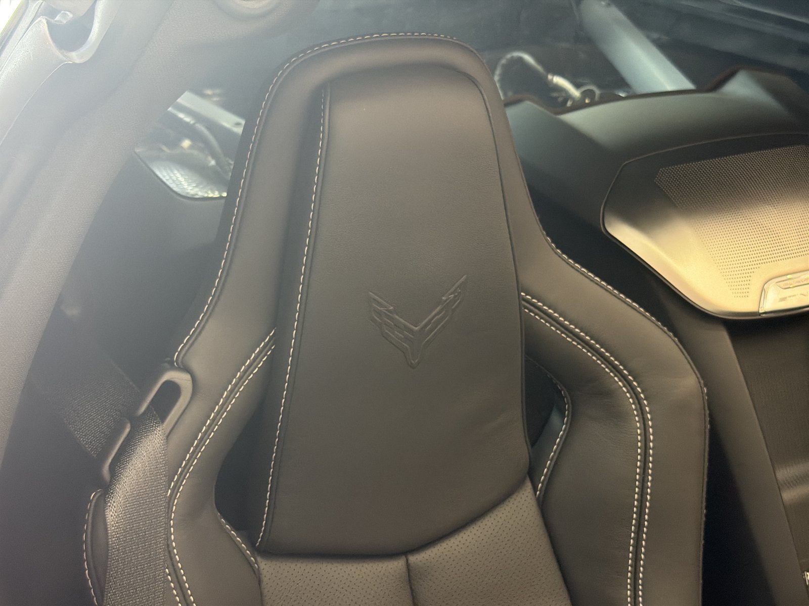Used 2026 Chevrolet Corvette Stingray Preferred Cpe w/ Battery Protection Package RWD image 37