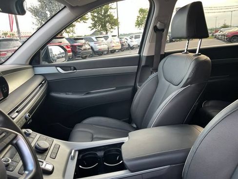 Used 2025 Hyundai Palisade SEL FWD image 10