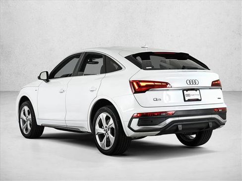 Used 2022 Audi Q5 2.0T Premium Plus w/ Premium Plus Package image 9
