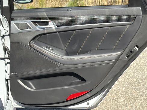 Used 2018 Genesis G80 3.3T Sport image 17
