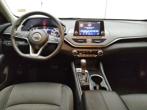 Used 2021 Nissan Altima 2.5 SV image 22