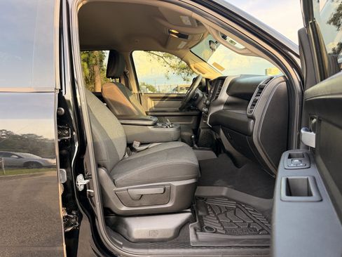 Used 2019 RAM 2500 Tradesman AWD/4WD image 32
