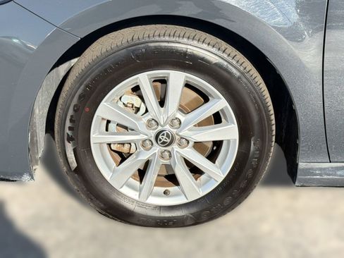 Used 2025 Toyota Camry LE FWD image 12