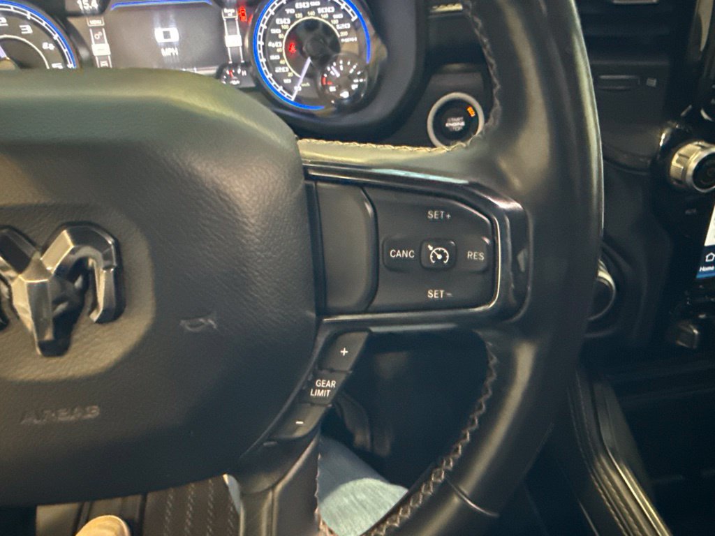Used 2022 RAM 1500 Limited AWD/4WD image 29