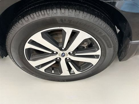 Used 2018 Subaru Outback 2.5i Limited image 31