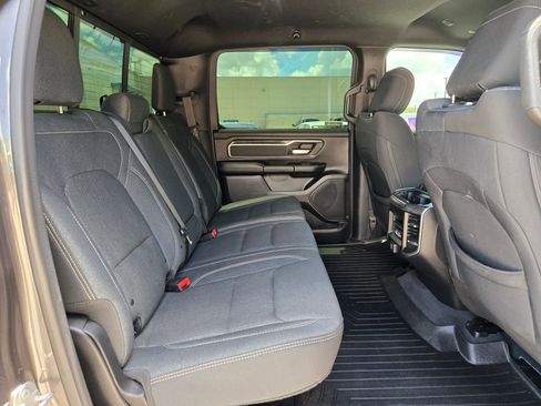Used 2019 RAM 1500 Big Horn AWD/4WD image 25