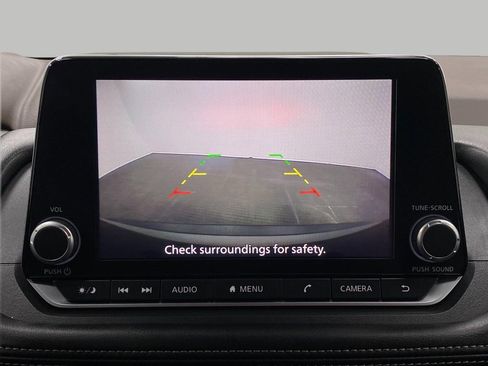 Used 2023 Nissan Rogue SV image 22