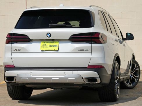 Used 2024 BMW X5 sDrive40i w/ Premium Package RWD image 5