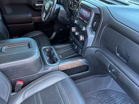 Used 2020 GMC Sierra 1500 Denali w/ Denali Ultimate Package image 18