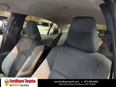 Used 2026 Toyota Corolla LE w/ LE Premium Package FWD image 18