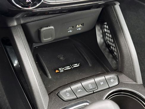 Certified 2024 Chevrolet TrailBlazer ACTIV w/ Convenience Package image 28