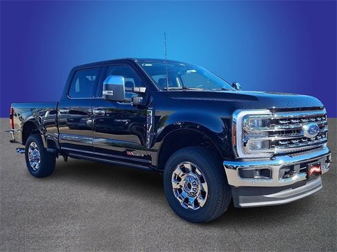 New 2026 Ford F250 Lariat w/ Lariat Ultimate Package image 2