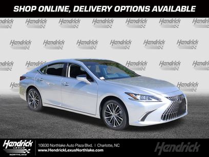 New 2025 Lexus ES 350 w/ Premium Package