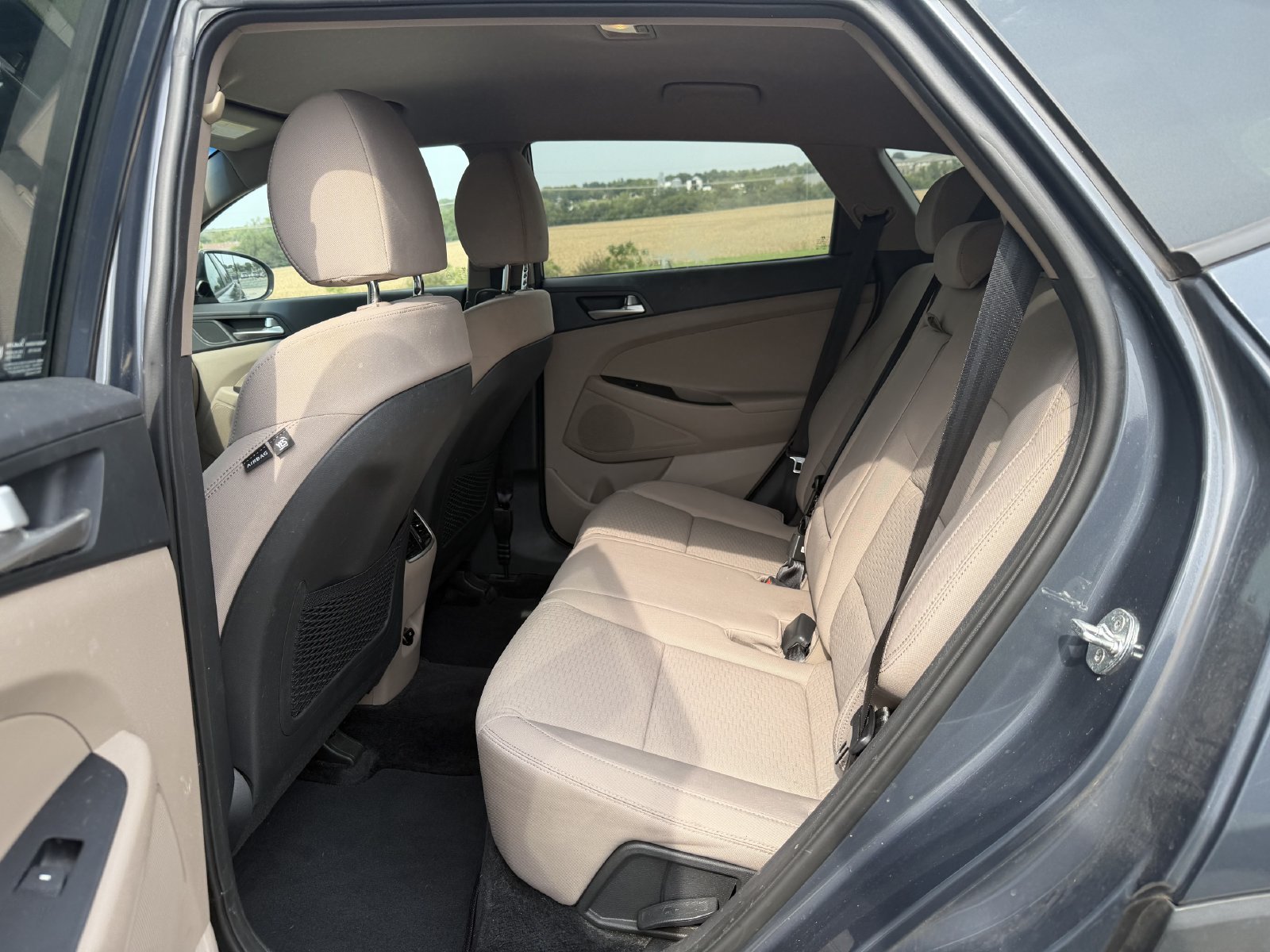 Certified 2021 Hyundai Tucson SEL w/ Cargo Package FWD image 4