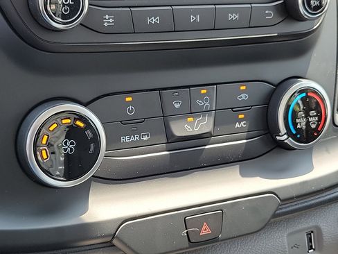 New 2024 Ford Transit 350 Low Roof image 9