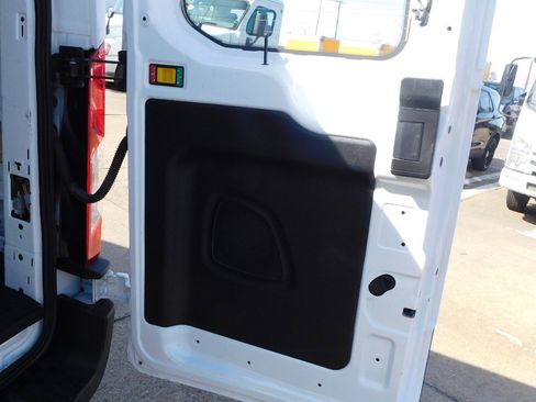 Used 2024 Ford Transit 250 Low Roof w/ Exterior Upgrade Package image 18