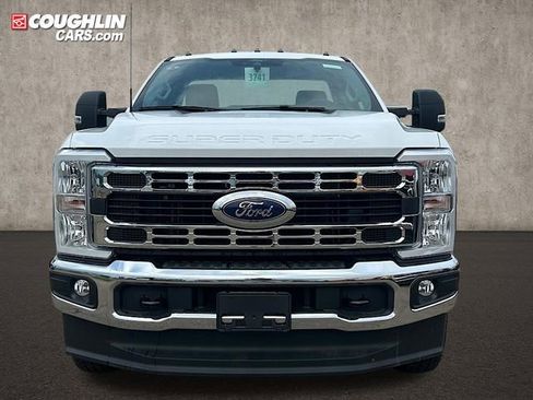 New 2025 Ford F350 XL w/ XL Chrome Package image 15