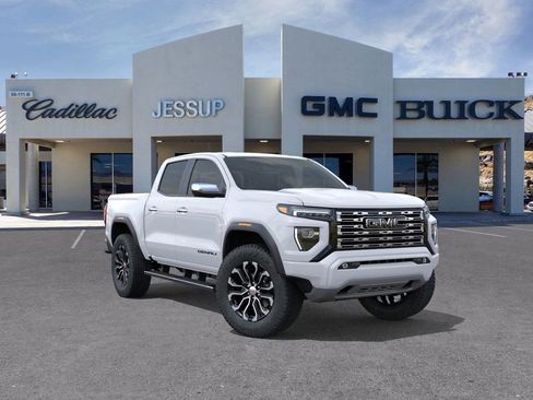 New 2026 GMC Canyon Denali w/ LPO, Black Badging Package image 1