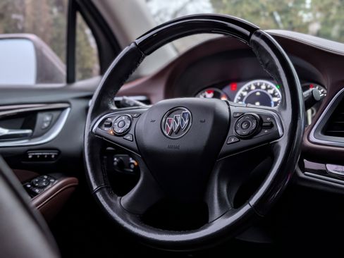 Used 2020 Buick Enclave Avenir w/ Avenir Technology Package image 13