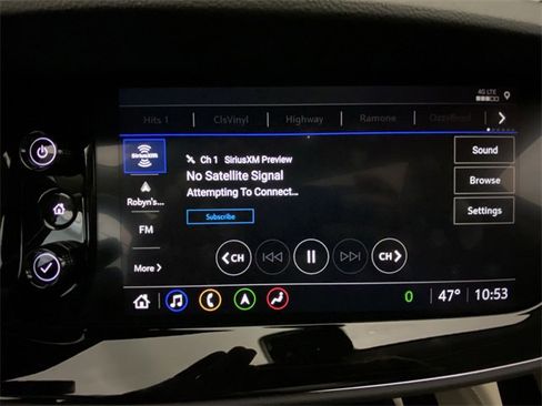 Used 2023 Buick Envision Avenir image 16