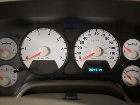 Used 2008 Dodge Ram 1500 Truck SLT image 11