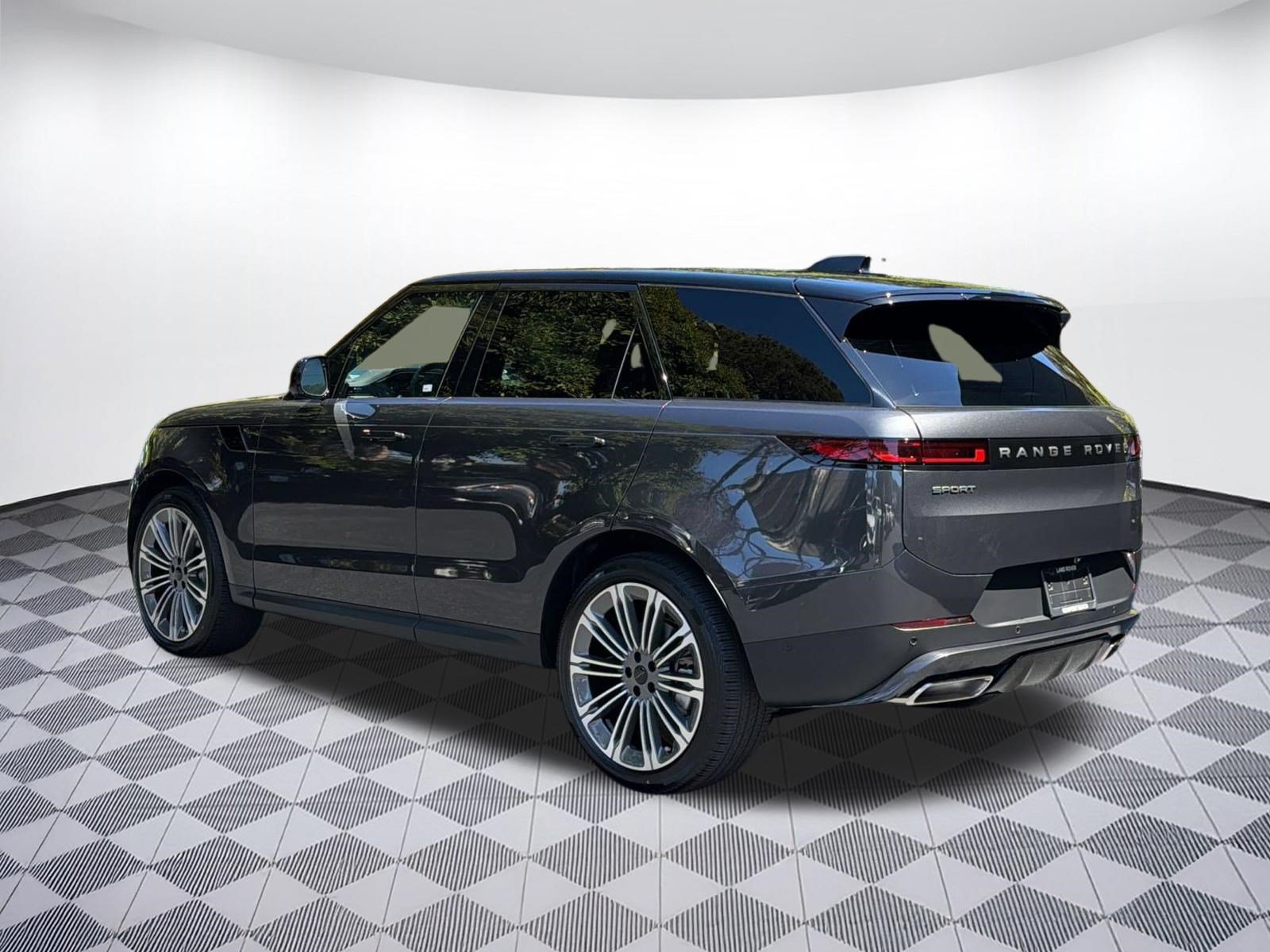 New 2026 Land Rover Range Rover Sport SE AWD/4WD image 3