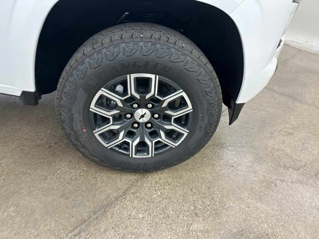 New 2026 Chevrolet Colorado Z71 w/ Technology Package AWD/4WD image 15