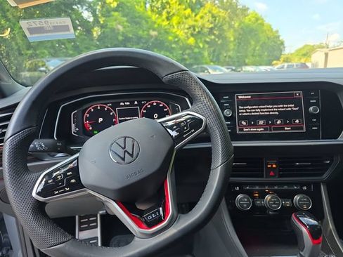 Used 2022 Volkswagen Jetta GLI Autobahn FWD image 13