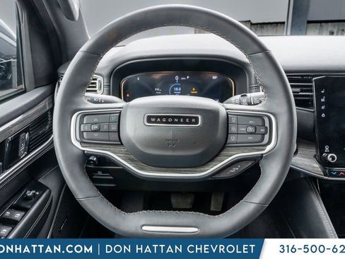 Used 2022 Jeep Wagoneer Series III w/ Convenience Group I image 6
