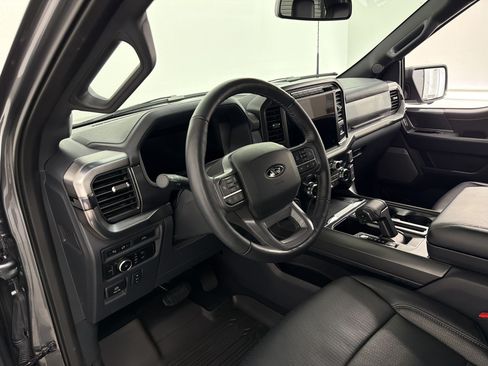 Used 2024 Ford F150 Lariat w/ Bed Utility Package AWD/4WD image 4