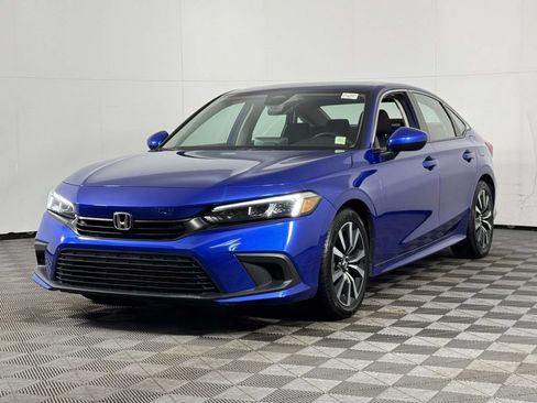 Used 2023 Honda Civic EX image 7