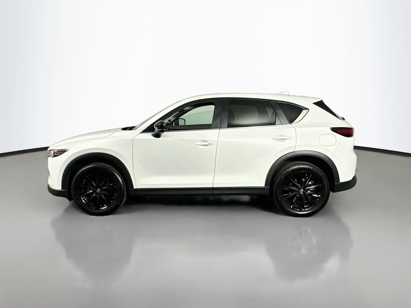 Certified 2025 MAZDA CX-5 Carbon Edition AWD/4WD image 4
