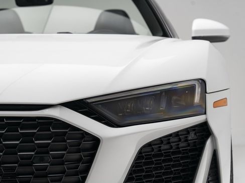 Used 2022 Audi R8 V10 image 47