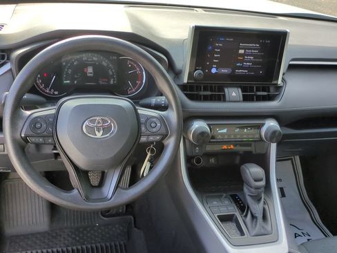 Used 2023 Toyota RAV4 LE FWD image 15