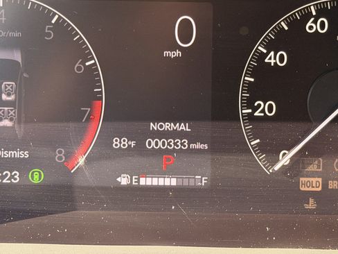 Used 2024 Honda HR-V LX image 21