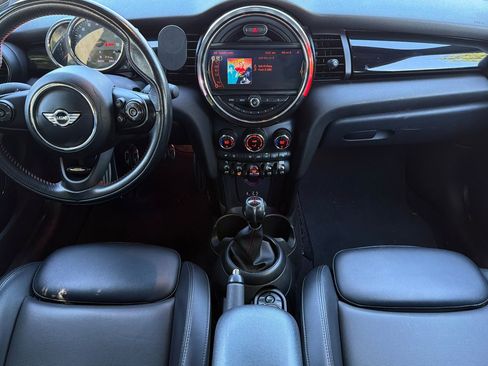 Used 2018 MINI Cooper S FWD image 17