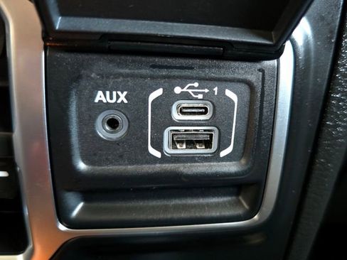 Used 2025 Jeep Wrangler Unlimited Sahara w/ Safety Group image 14