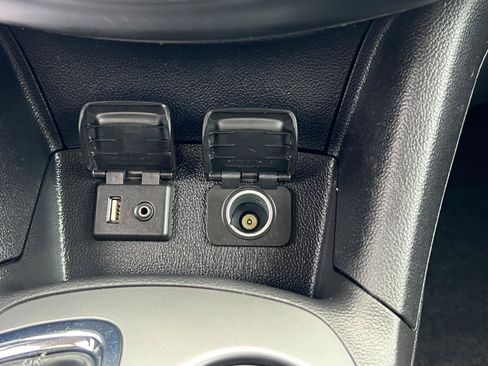 Used 2018 Chevrolet Cruze LT w/ Sun And Sound Package FWD image 28