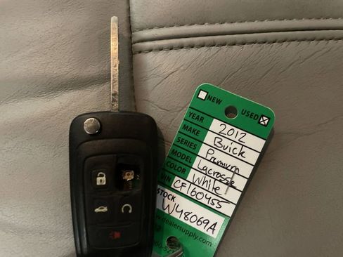 Used 2012 Buick LaCrosse Premium image 23