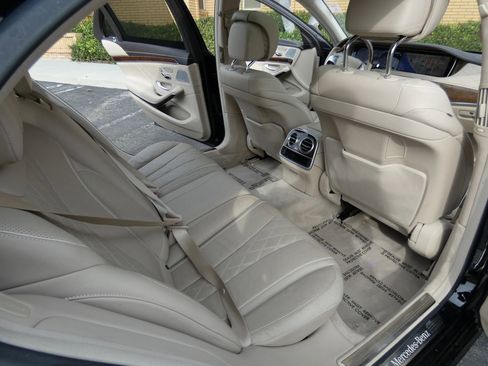 Used 2014 Mercedes-Benz S 550 Sedan image 22