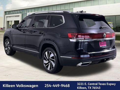 New 2025 Volkswagen Atlas SEL image 5
