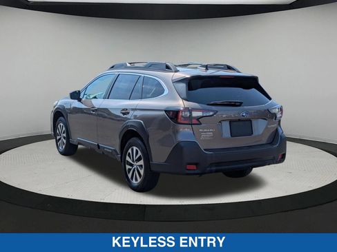 Certified 2024 Subaru Outback Premium AWD/4WD image 6