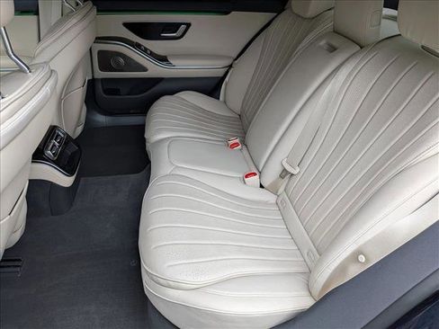 Used 2022 Mercedes-Benz S 500 4MATIC image 20