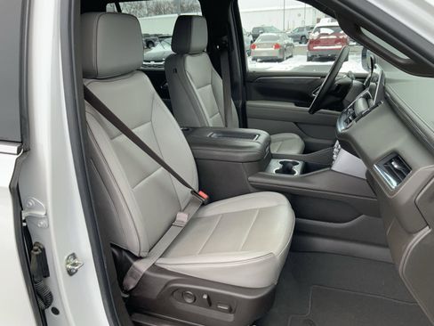 Used 2023 GMC Yukon SLT image 68