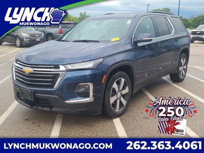 Used 2023 Chevrolet Traverse LT w/ LT Premium Package