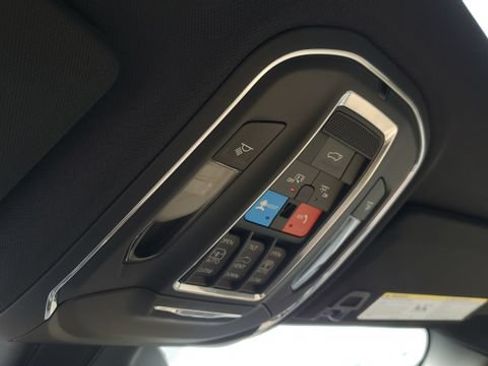 Certified 2024 Jeep Grand Cherokee Limited w/ Black Appearance Package AWD/4WD image 20