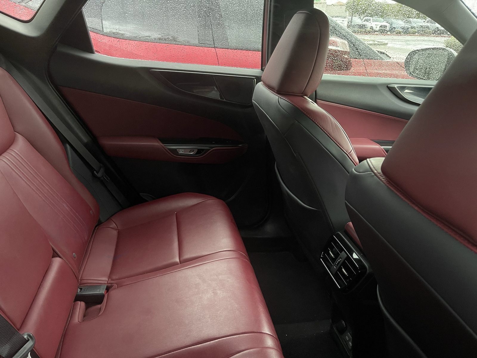 Used 2024 Lexus NX 250 FWD image 9