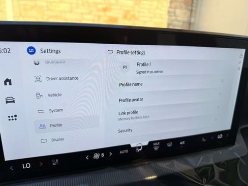 Used 2026 Ford Explorer Platinum w/ LUX Leather Package image 39